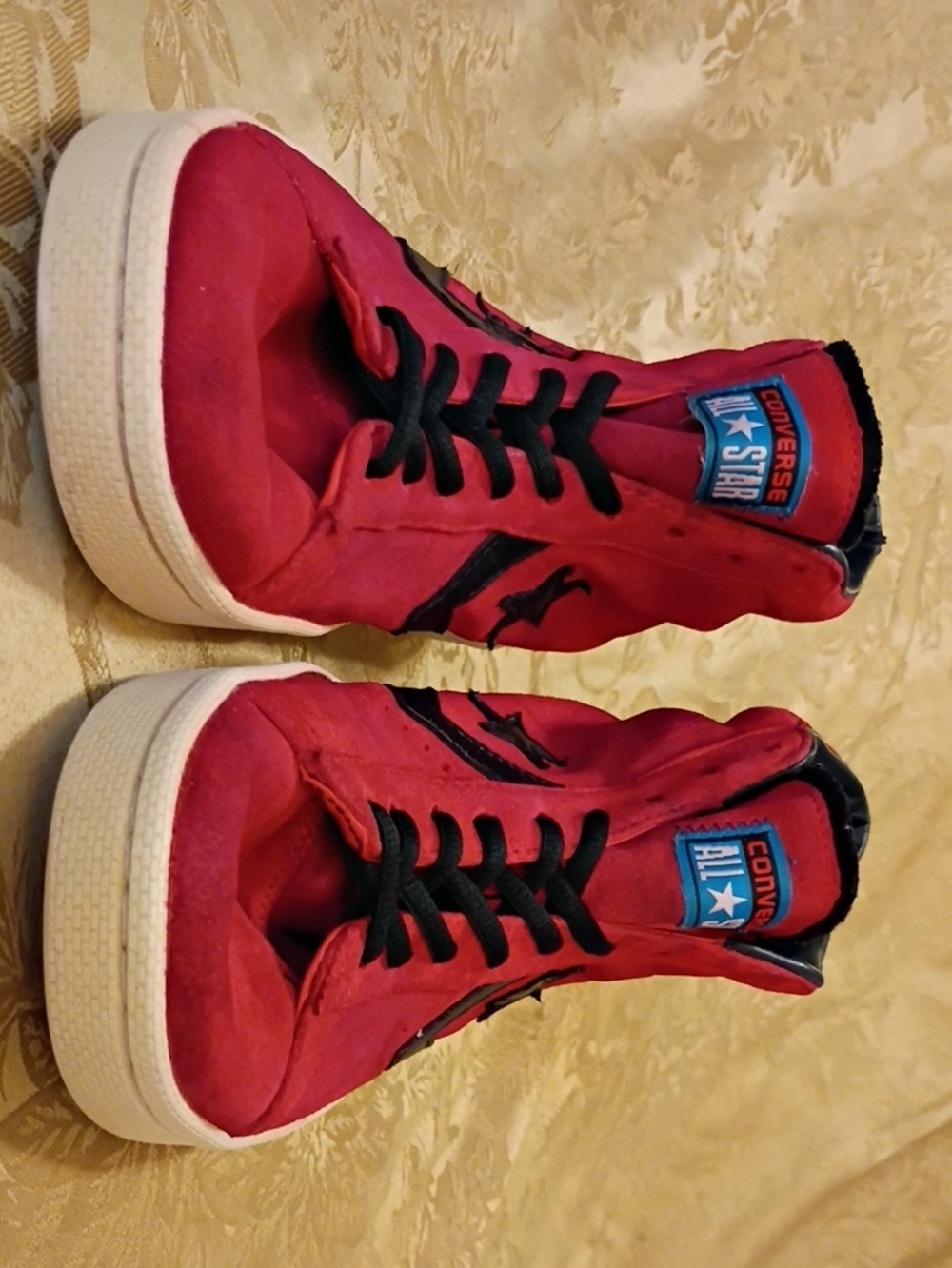 Converse High Top Sneakers in Red & Black Leather Suede Men's 10.0 Women's 11.5 - Picture 3 of 12